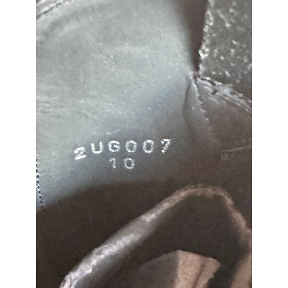 Prada NWB Men\'s Square Toe Black Leather Lug Sole Chelsea Boots main image 5